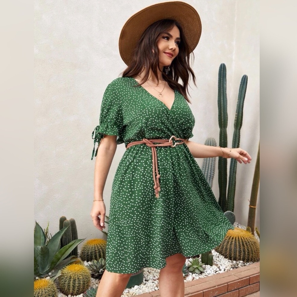 NWOT SHEIN Green & Polka Dot Puff Sleeve Cottagecore Midi Dress